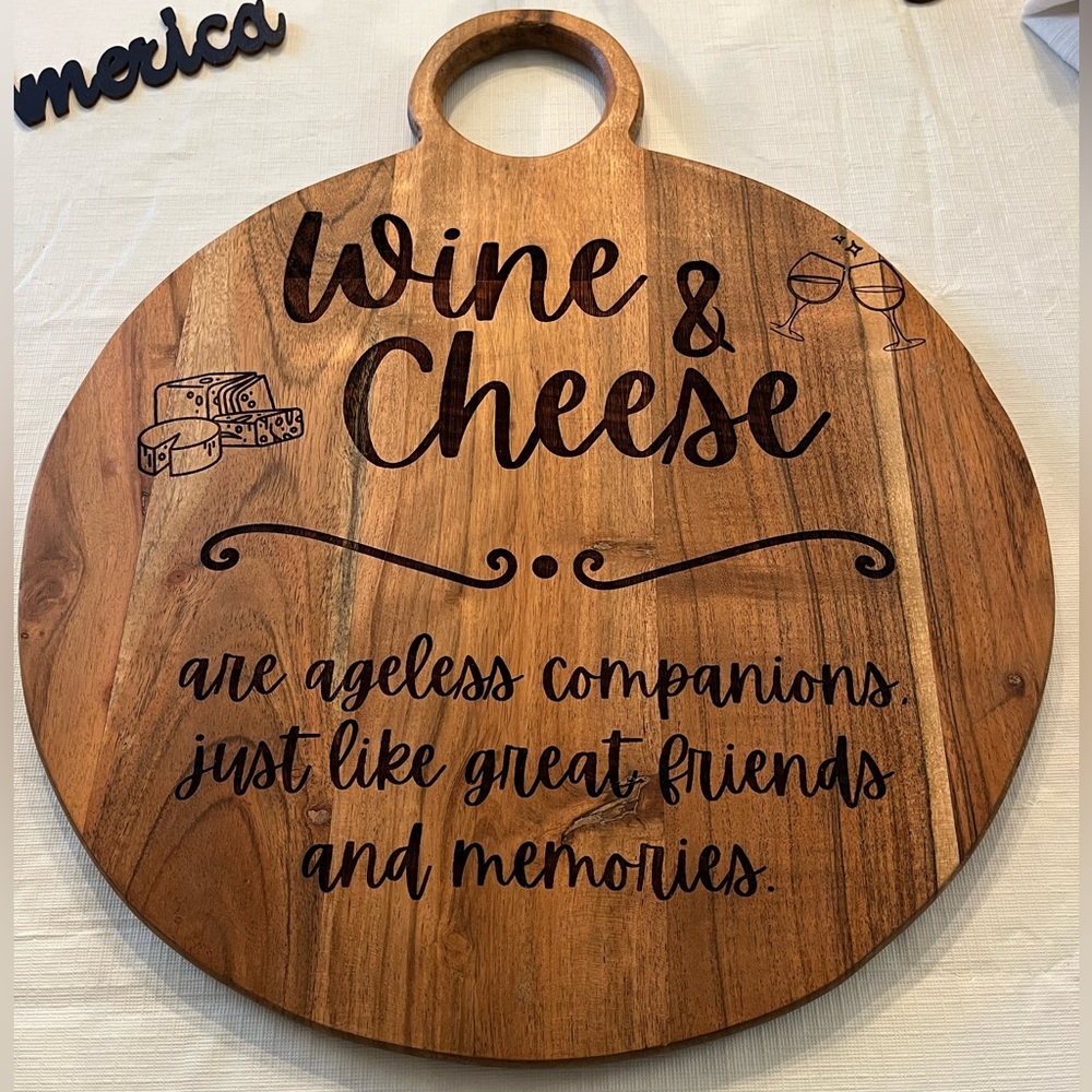 NEW Cutting Board 14” round x 17” x 1/2”. Beautiful Charcuterie Board gift.